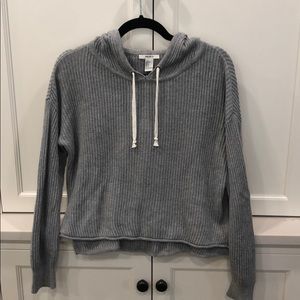 Forever 21 Sweaters - Forever 21 gray ribbed sweater with hoodie Forever 21 Sweaters - Forever 21 gray ribbed sweater with hoodie